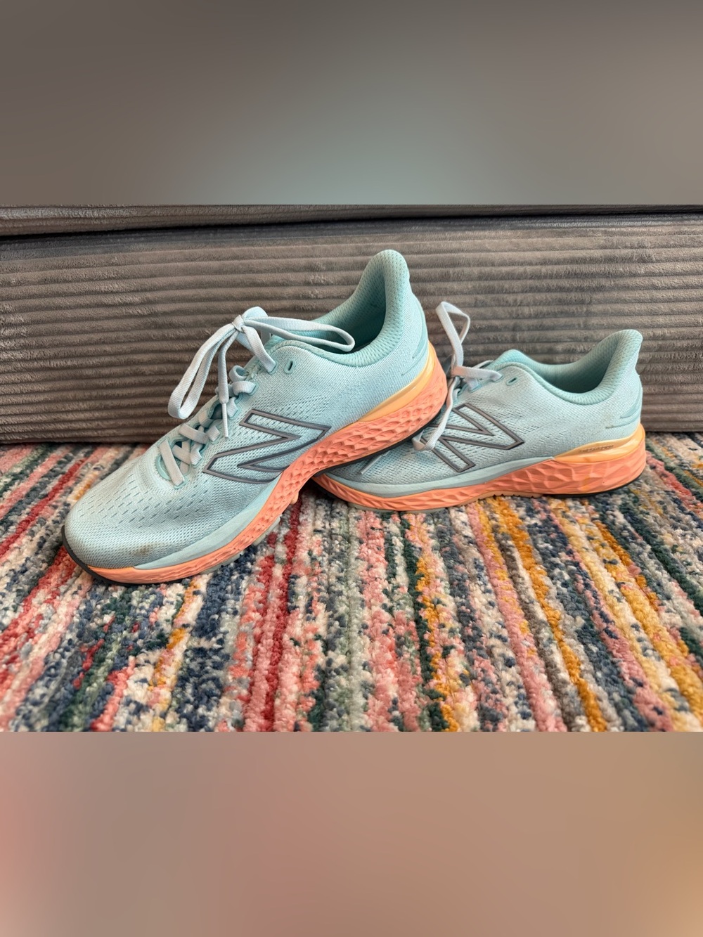New Balance Fresh Foam 880 Women's Mint Blue and Coral Athletic Running Shoes